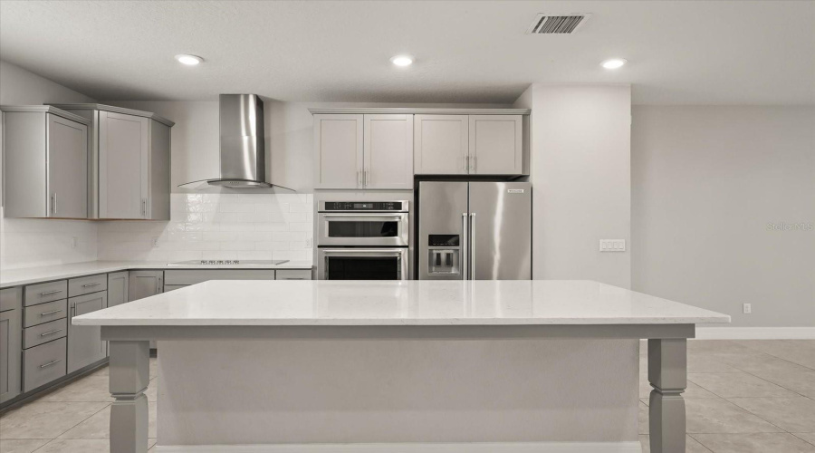 Orlando, Florida 32836, 3 Bedrooms Bedrooms, ,3 Bathroomsbathrooms,Residential,For Sale,Sweet Star,Mfro6311134