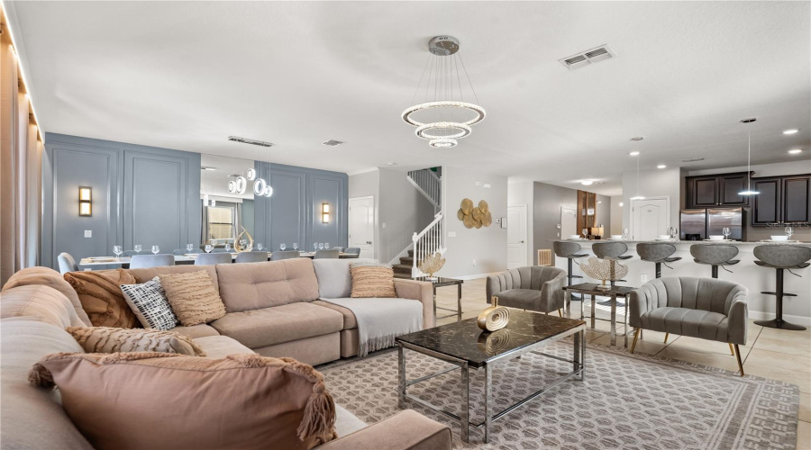 Davenport, Florida 33896, 8 Bedrooms Bedrooms, ,5 Bathroomsbathrooms,Residential,For Sale,Belle Terre,Mfrs5127561