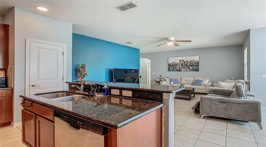 Kissimmee, Florida 34746, 3 Bedrooms Bedrooms, ,2 Bathroomsbathrooms,Residential,For Sale,Orange Haven Way,Mfro6312932