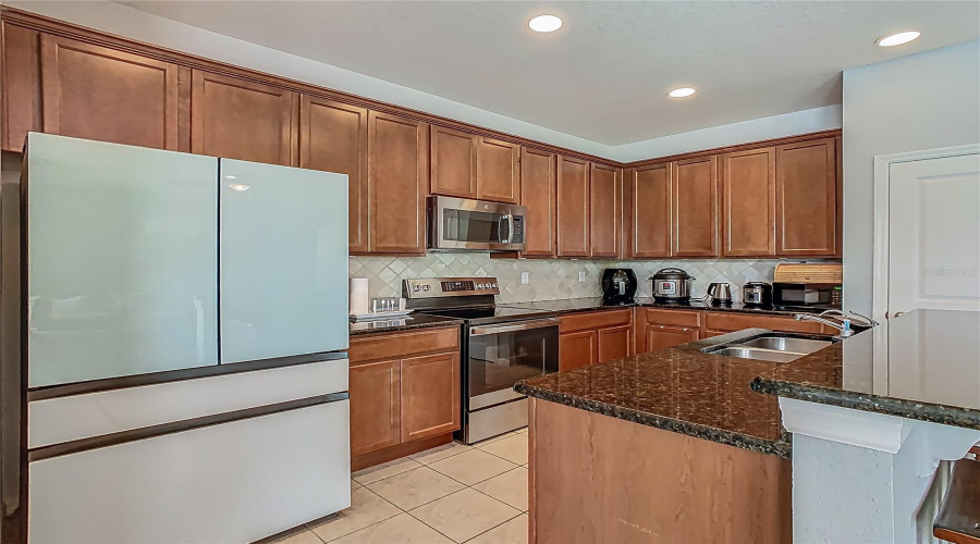 Kissimmee, Florida 34746, 3 Bedrooms Bedrooms, ,2 Bathroomsbathrooms,Residential,For Sale,Orange Haven Way,Mfro6312932