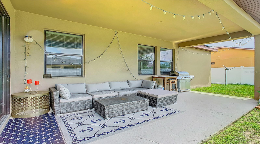 Kissimmee, Florida 34746, 3 Bedrooms Bedrooms, ,2 Bathroomsbathrooms,Residential,For Sale,Orange Haven Way,Mfro6312932