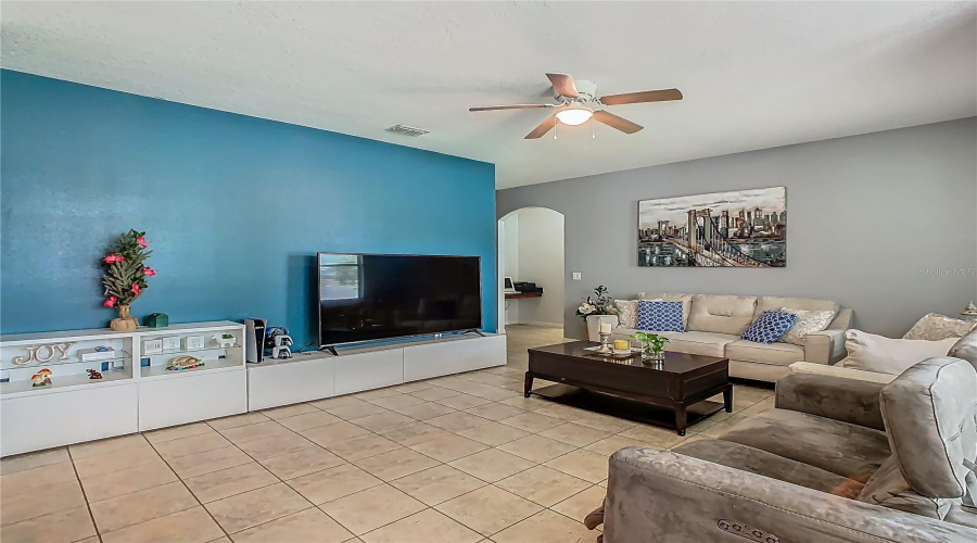Kissimmee, Florida 34746, 3 Bedrooms Bedrooms, ,2 Bathroomsbathrooms,Residential,For Sale,Orange Haven Way,Mfro6312932