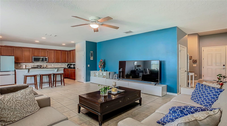 Kissimmee, Florida 34746, 3 Bedrooms Bedrooms, ,2 Bathroomsbathrooms,Residential,For Sale,Orange Haven Way,Mfro6312932
