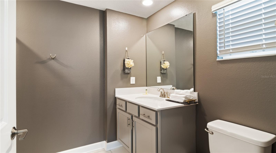 Kissimmee, Florida 34746, 5 Bedrooms Bedrooms, ,4 Bathroomsbathrooms,Residential,For Sale,Paragraph,Mfro6312942
