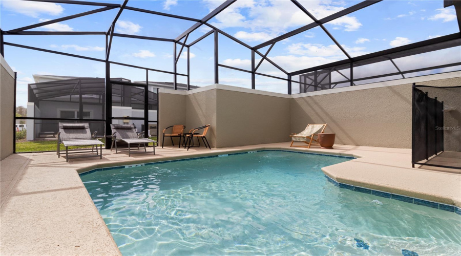 Kissimmee, Florida 34746, 5 Bedrooms Bedrooms, ,4 Bathroomsbathrooms,Residential,For Sale,Paragraph,Mfro6312942