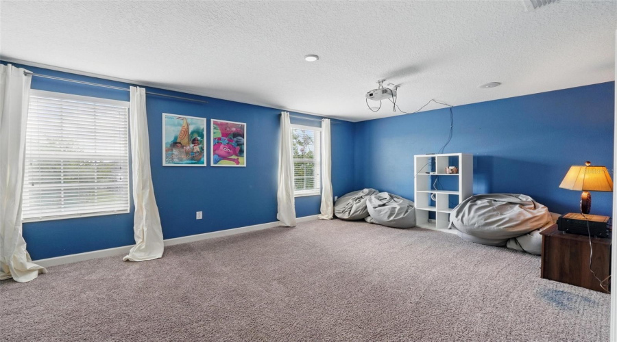 Davenport, Florida 33896, 8 Bedrooms Bedrooms, ,5 Bathroomsbathrooms,Residential,For Sale,Mulligan,Mfro6311781