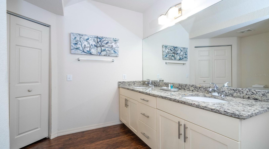 Kissimmee, Florida 34747, 3 Bedrooms Bedrooms, ,2 Bathroomsbathrooms,Residential,For Sale,Cupid,Mfro6312087