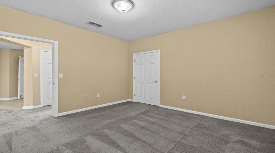 DAVENPORT, Florida 33896, 2 Bedrooms Bedrooms, ,2 BathroomsBathrooms,Residential,For Sale,QUIMBY,MFRO6295406