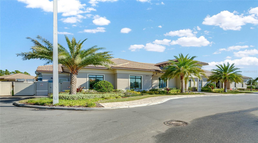 DAVENPORT, Florida 33896, 2 Bedrooms Bedrooms, ,2 BathroomsBathrooms,Residential,For Sale,QUIMBY,MFRO6295406