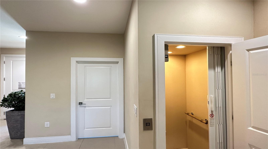 KISSIMMEE, Florida 34747, 3 Bedrooms Bedrooms, ,3 BathroomsBathrooms,Residential,For Sale,RECIFE,0,MFRO6310720