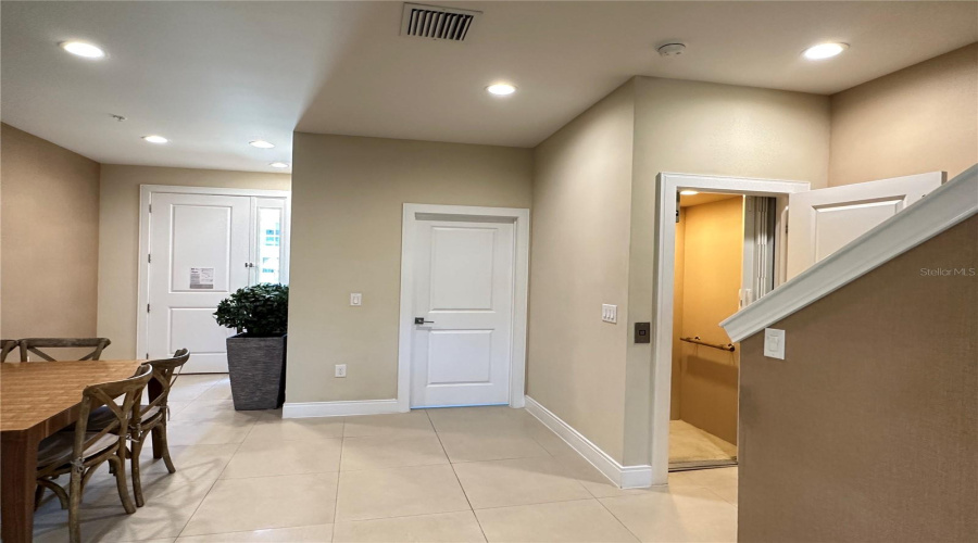 KISSIMMEE, Florida 34747, 3 Bedrooms Bedrooms, ,3 BathroomsBathrooms,Residential,For Sale,RECIFE,0,MFRO6310720