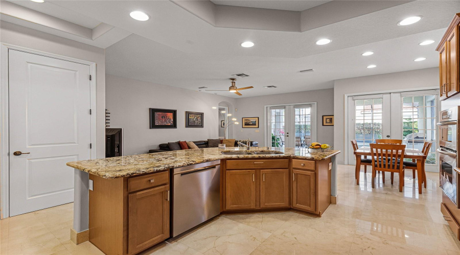 Orlando, Florida 32836, 3 Bedrooms Bedrooms, ,3 Bathroomsbathrooms,Residential,For Sale,Via Verona,Mfro6309204