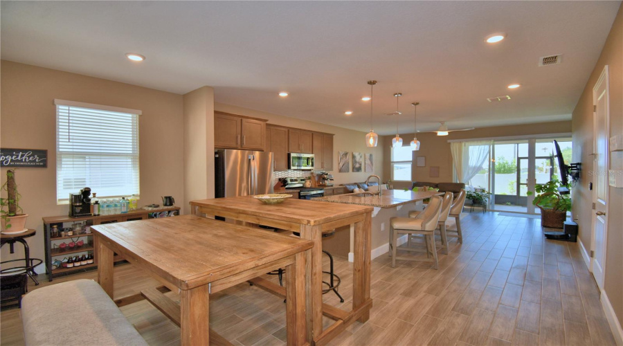 Davenport, Florida 33837, 3 Bedrooms Bedrooms, ,2 Bathroomsbathrooms,Residential,For Sale,Sugarwood,Mfrp4934915