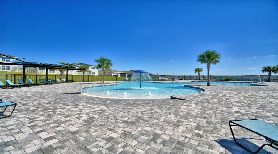 Davenport, Florida 33837, 3 Bedrooms Bedrooms, ,2 Bathroomsbathrooms,Residential,For Sale,Sugarwood,Mfrp4934915