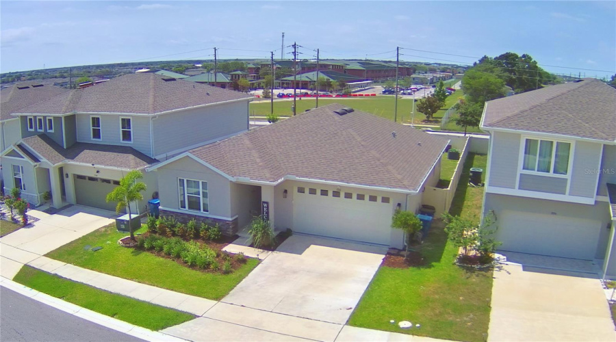 Davenport, Florida 33837, 3 Bedrooms Bedrooms, ,2 Bathroomsbathrooms,Residential,For Sale,Sugarwood,Mfrp4934915