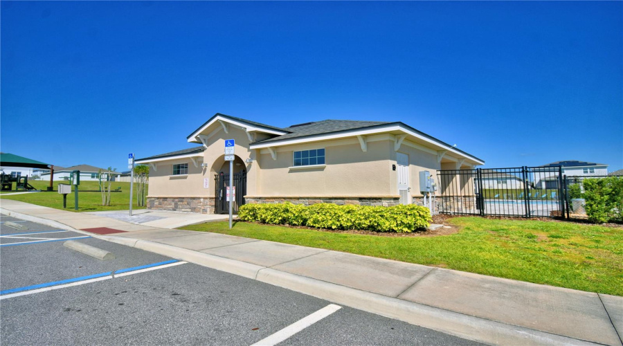 Davenport, Florida 33837, 3 Bedrooms Bedrooms, ,2 Bathroomsbathrooms,Residential,For Sale,Sugarwood,Mfrp4934915