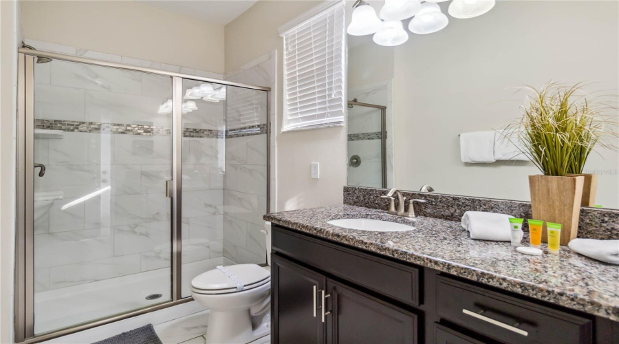 Kissimmee, Florida 34746, 5 Bedrooms Bedrooms, ,5 Bathroomsbathrooms,Residential,For Sale,Sleepy Hollow Dr,Mfro6313121