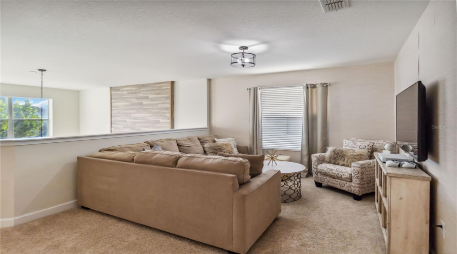 Kissimmee, Florida 34746, 5 Bedrooms Bedrooms, ,5 Bathroomsbathrooms,Residential,For Sale,Sleepy Hollow Dr,Mfro6313121