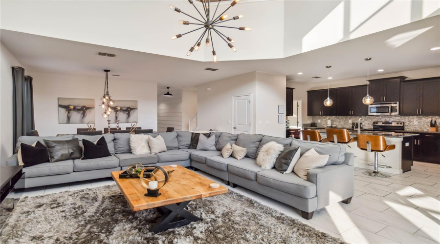 Kissimmee, Florida 34746, 5 Bedrooms Bedrooms, ,5 Bathroomsbathrooms,Residential,For Sale,Sleepy Hollow Dr,Mfro6313121