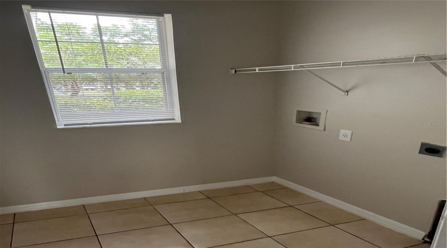 Kissimmee, Florida 34746, 4 Bedrooms Bedrooms, ,2 Bathroomsbathrooms,Residential,For Sale,Bougainvillea,Mfro6312793