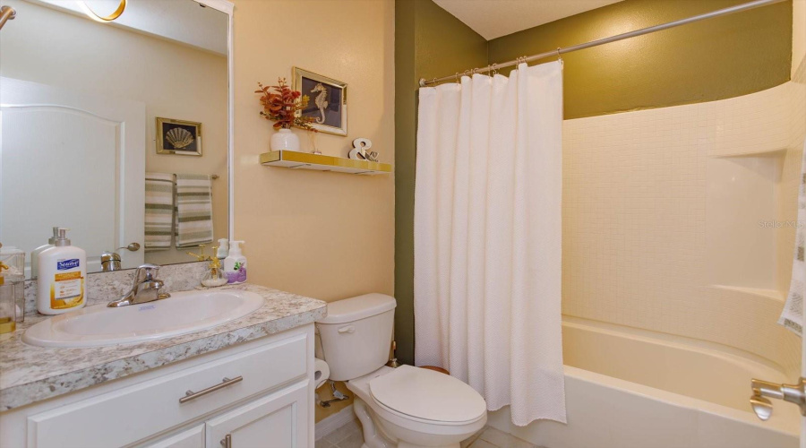 Davenport, Florida 33837, 3 Bedrooms Bedrooms, ,2 Bathroomsbathrooms,Residential,For Sale,Berry,Mfro6313124