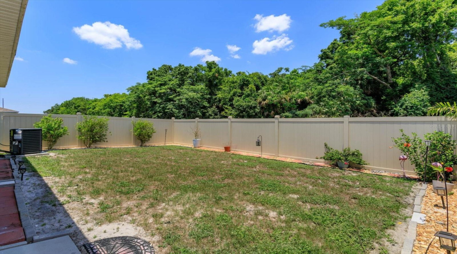 Davenport, Florida 33837, 3 Bedrooms Bedrooms, ,2 Bathroomsbathrooms,Residential,For Sale,Berry,Mfro6313124