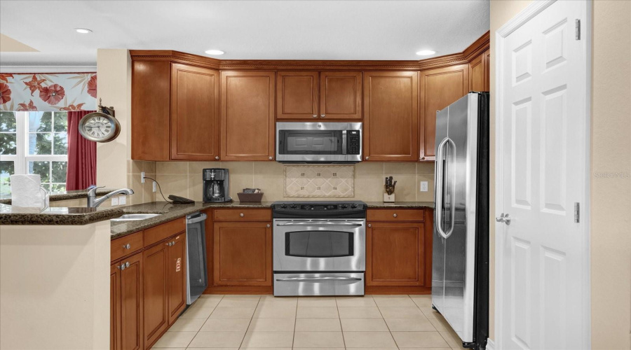 Reunion, Florida 34747, 3 Bedrooms Bedrooms, ,3 Bathroomsbathrooms,Residential,For Sale,Sunset View,Mfro6313123