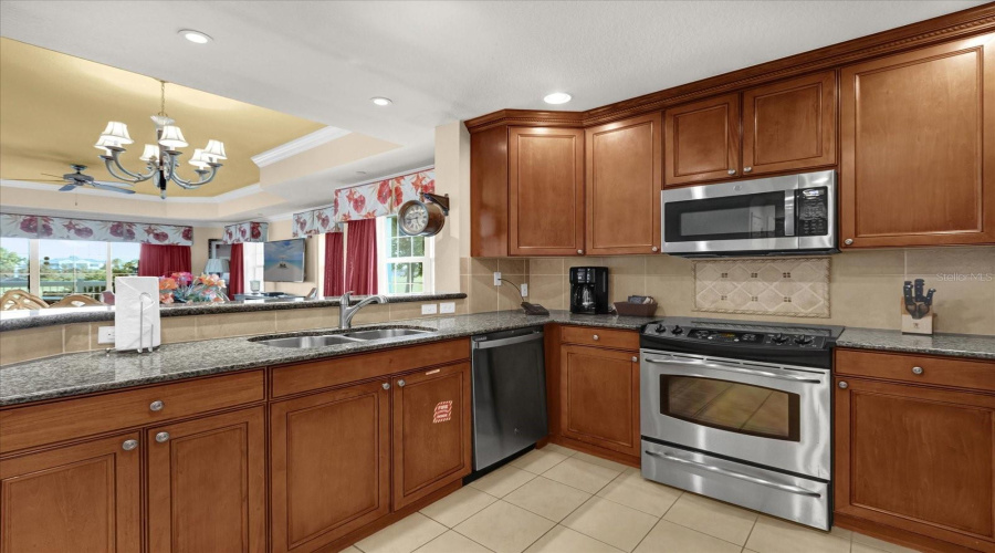 Reunion, Florida 34747, 3 Bedrooms Bedrooms, ,3 Bathroomsbathrooms,Residential,For Sale,Sunset View,Mfro6313123