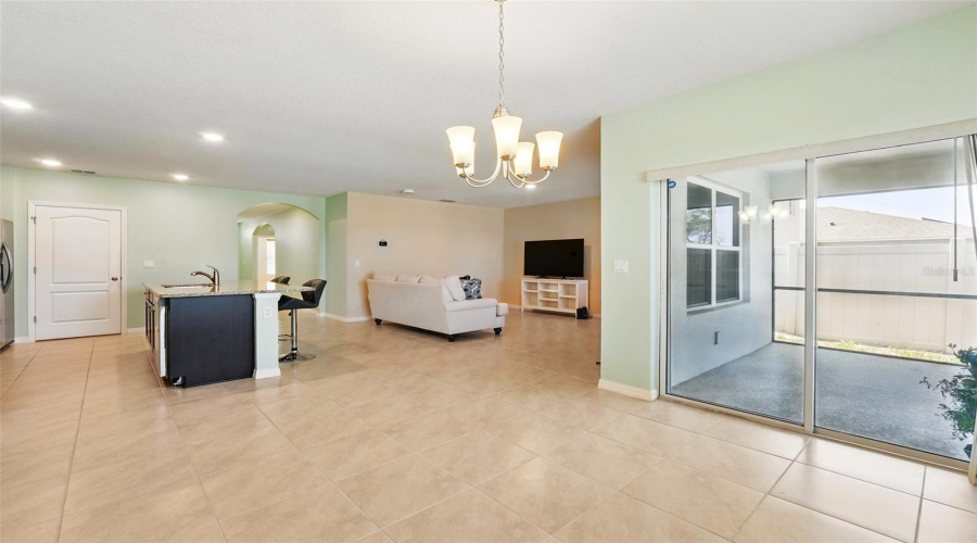 Kissimmee, Florida 34747, 3 Bedrooms Bedrooms, ,2 Bathroomsbathrooms,Residential,For Sale,White Poppy,Mfrs5127851