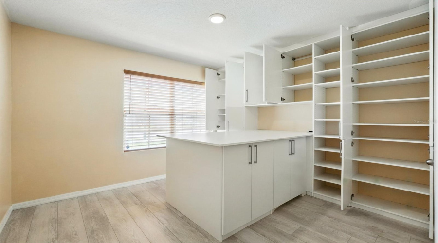 Kissimmee, Florida 34747, 3 Bedrooms Bedrooms, ,2 Bathroomsbathrooms,Residential,For Sale,White Poppy,Mfrs5127851