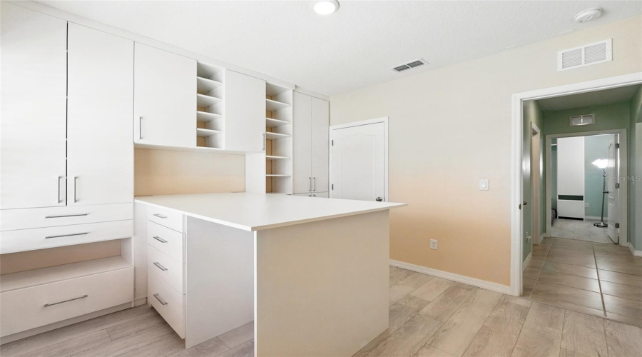 Kissimmee, Florida 34747, 3 Bedrooms Bedrooms, ,2 Bathroomsbathrooms,Residential,For Sale,White Poppy,Mfrs5127851