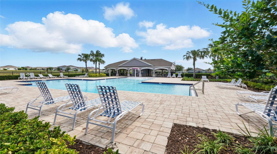 Kissimmee, Florida 34747, 3 Bedrooms Bedrooms, ,2 Bathroomsbathrooms,Residential,For Sale,White Poppy,Mfrs5127851