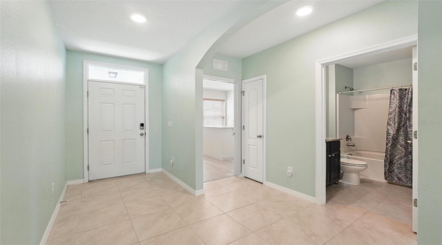 Kissimmee, Florida 34747, 3 Bedrooms Bedrooms, ,2 Bathroomsbathrooms,Residential,For Sale,White Poppy,Mfrs5127851
