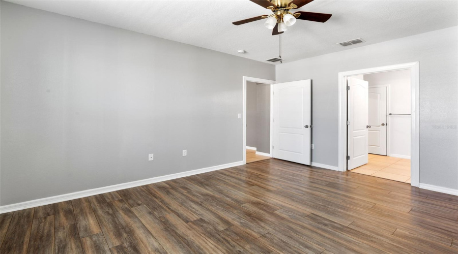 Davenport, Florida 33837, 4 Bedrooms Bedrooms, ,2 Bathroomsbathrooms,Residential,For Sale,Nova,Mfro6313214