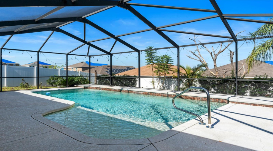 Davenport, Florida 33837, 4 Bedrooms Bedrooms, ,2 Bathroomsbathrooms,Residential,For Sale,Nova,Mfro6313214
