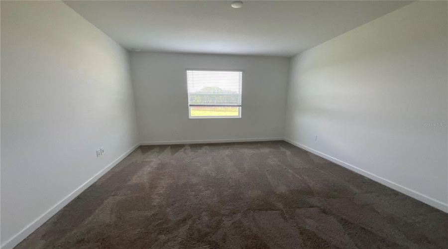 Davenport, Florida 33837, 3 Bedrooms Bedrooms, ,2 Bathroomsbathrooms,Residential,For Sale,Redbridge,Mfrs5127633