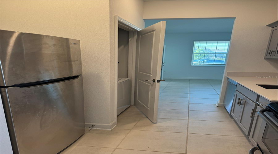 Davenport, Florida 33837, 3 Bedrooms Bedrooms, ,2 Bathroomsbathrooms,Residential,For Sale,Redbridge,Mfrs5127633