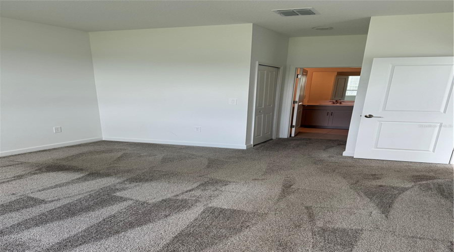 Davenport, Florida 33837, 3 Bedrooms Bedrooms, ,2 Bathroomsbathrooms,Residential,For Sale,Redbridge,Mfrs5127633