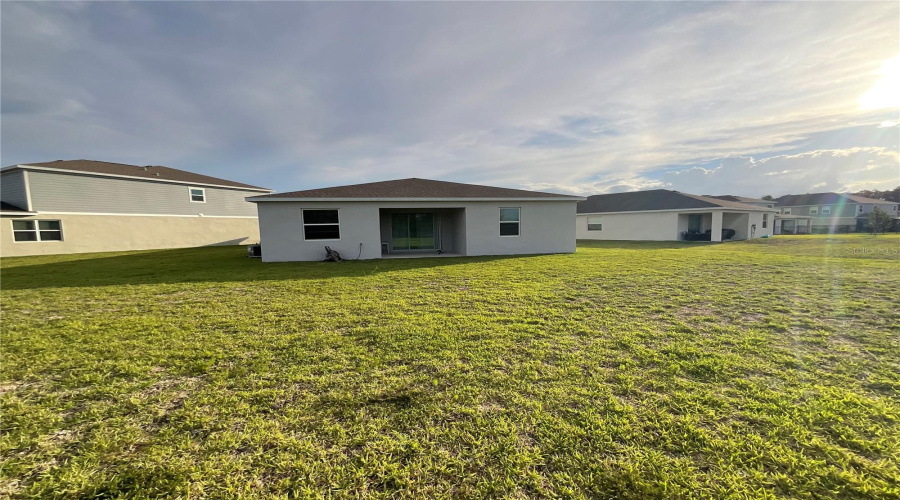 Davenport, Florida 33837, 3 Bedrooms Bedrooms, ,2 Bathroomsbathrooms,Residential,For Sale,Redbridge,Mfrs5127633