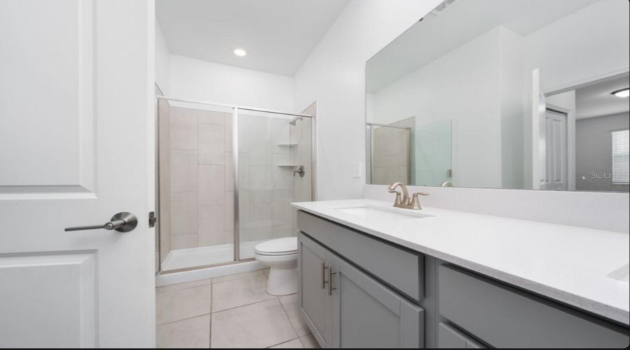 DAVENPORT, Florida 33837, 4 Bedrooms Bedrooms, ,3 BathroomsBathrooms,Residential,For Sale,REDBRIDGE,0,MFRS5127633