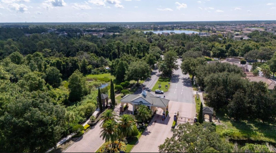 DAVENPORT, Florida 33837, 4 Bedrooms Bedrooms, ,3 BathroomsBathrooms,Residential,For Sale,REDBRIDGE,0,MFRS5127633
