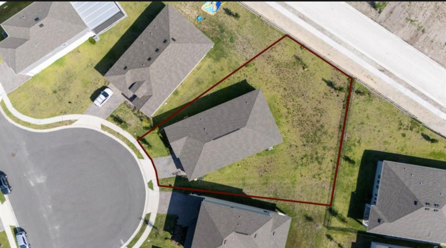 DAVENPORT, Florida 33837, 4 Bedrooms Bedrooms, ,3 BathroomsBathrooms,Residential,For Sale,REDBRIDGE,0,MFRS5127633