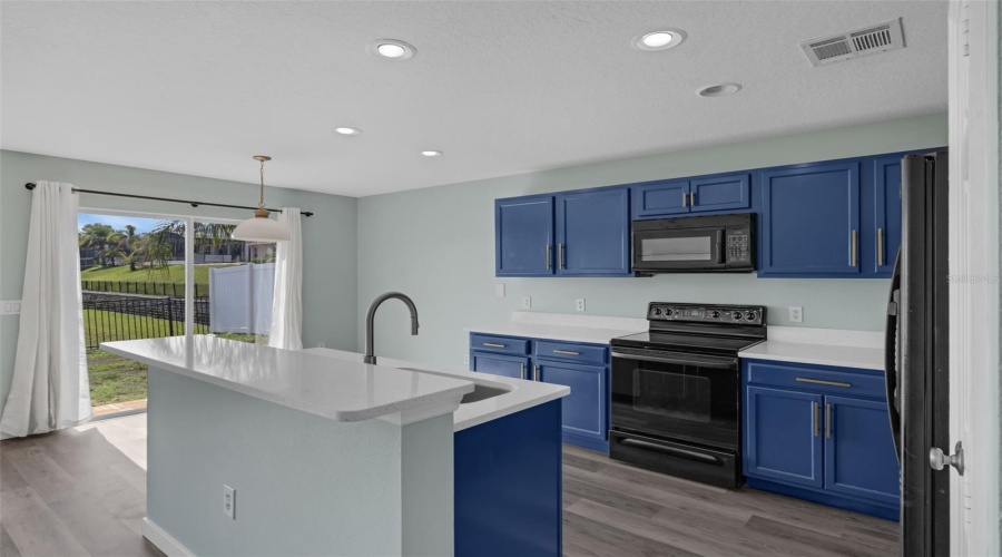 DAVENPORT, Florida 33896, 3 Bedrooms Bedrooms, ,2 BathroomsBathrooms,Residential,For Sale,SAN CARLO,0,MFRO6313060
