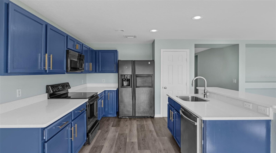 DAVENPORT, Florida 33896, 3 Bedrooms Bedrooms, ,2 BathroomsBathrooms,Residential,For Sale,SAN CARLO,0,MFRO6313060