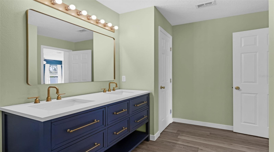 DAVENPORT, Florida 33896, 3 Bedrooms Bedrooms, ,2 BathroomsBathrooms,Residential,For Sale,SAN CARLO,0,MFRO6313060