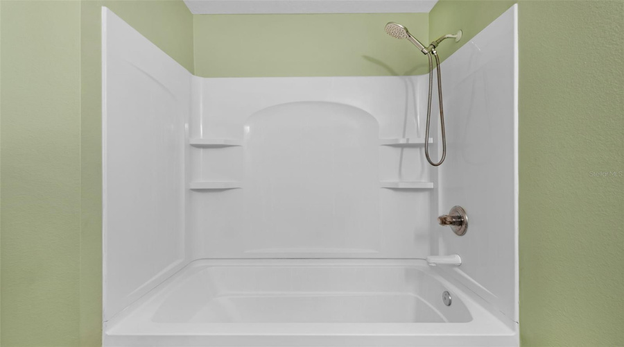 DAVENPORT, Florida 33896, 3 Bedrooms Bedrooms, ,2 BathroomsBathrooms,Residential,For Sale,SAN CARLO,0,MFRO6313060