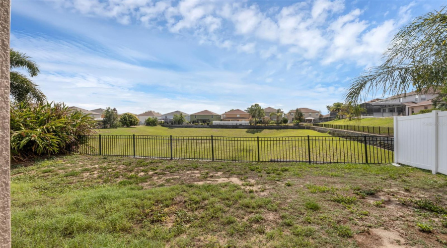 DAVENPORT, Florida 33896, 3 Bedrooms Bedrooms, ,2 BathroomsBathrooms,Residential,For Sale,SAN CARLO,0,MFRO6313060