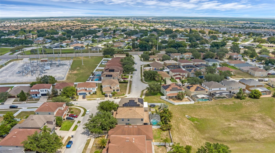 DAVENPORT, Florida 33896, 3 Bedrooms Bedrooms, ,2 BathroomsBathrooms,Residential,For Sale,SAN CARLO,0,MFRO6313060