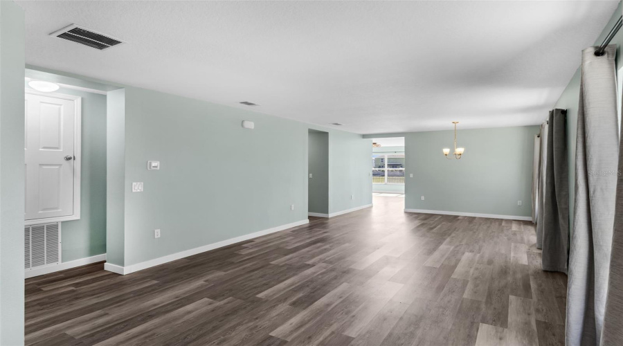 DAVENPORT, Florida 33896, 3 Bedrooms Bedrooms, ,2 BathroomsBathrooms,Residential,For Sale,SAN CARLO,0,MFRO6313060