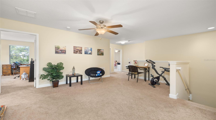 Davenport, Florida 33837, 5 Bedrooms Bedrooms, ,2 Bathroomsbathrooms,Residential,For Sale,Cortland,Mfrs5127762